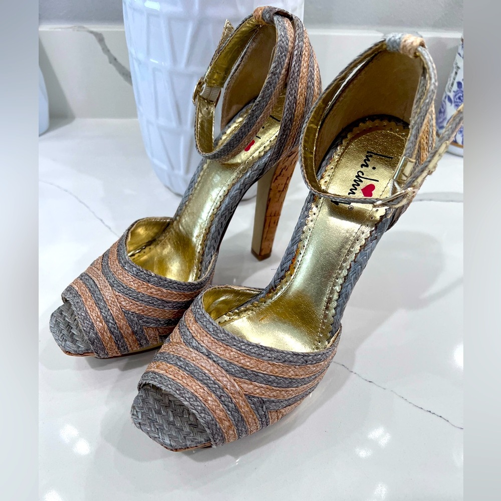 Gorgeous Italian luichiny heels you will absolutely love 😚